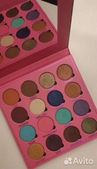 Палетка теней makeup obsession