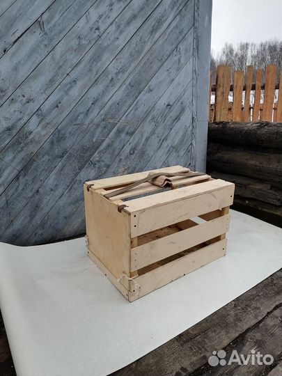 Бокс для перевозки собак