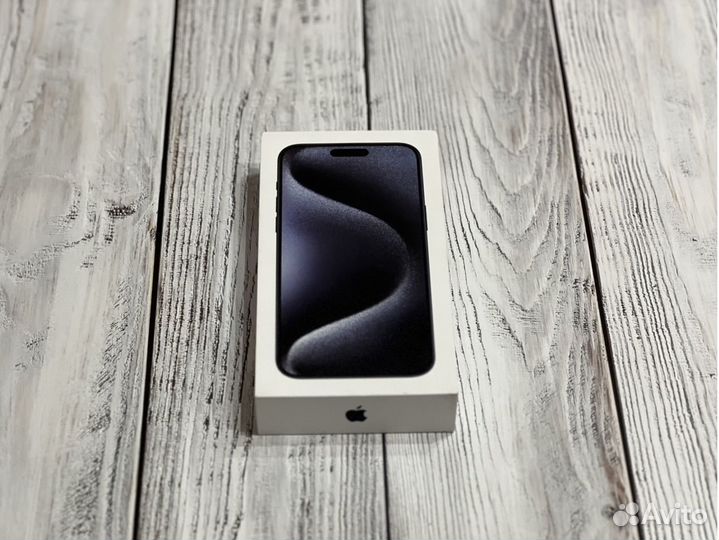 iPhone 15 Pro Max, 256 ГБ