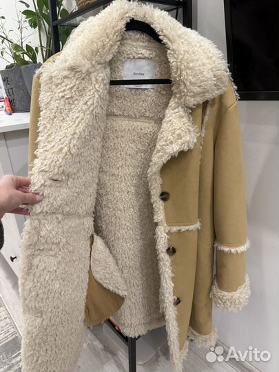 Куртка дубленка женская Bershka