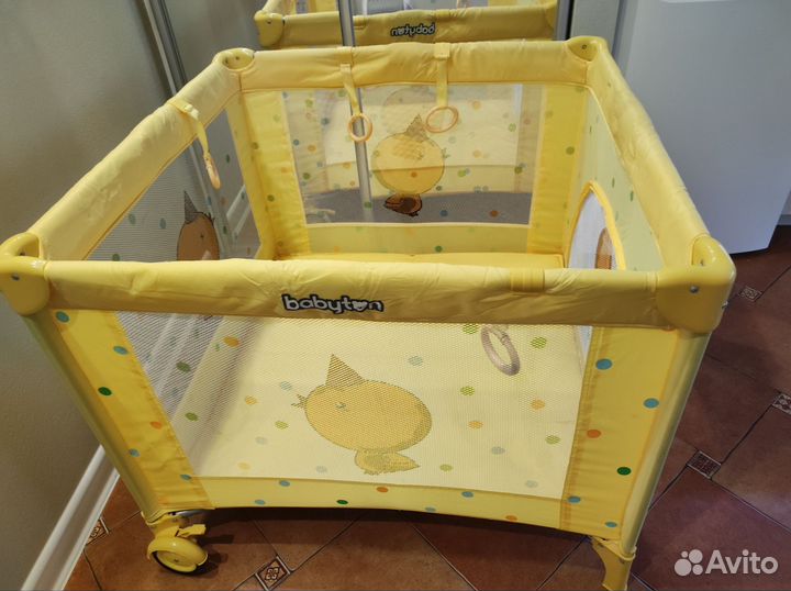 Манеж детский складной