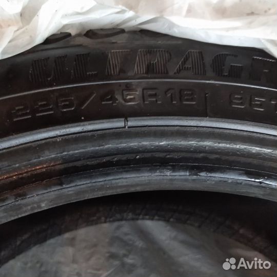 Goodyear Ultragrip Ice Arctic 225/45 R18 и 245/40 R18 95T