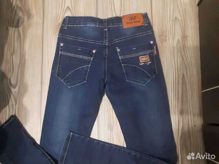 Джинсы для мальчика новые