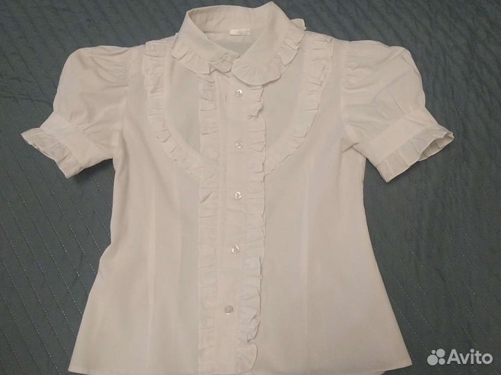 Блузка белая