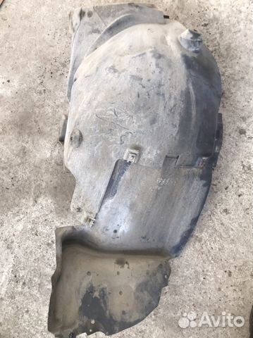 Подкрылок передний левый Mercedes W203 (3140)