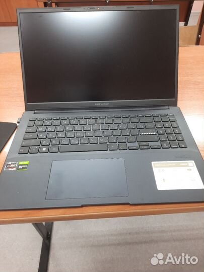 Ноутбук asus VivoBook PRO