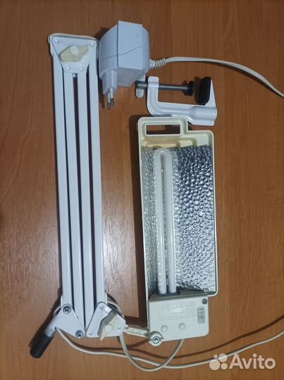 Лампа настольная