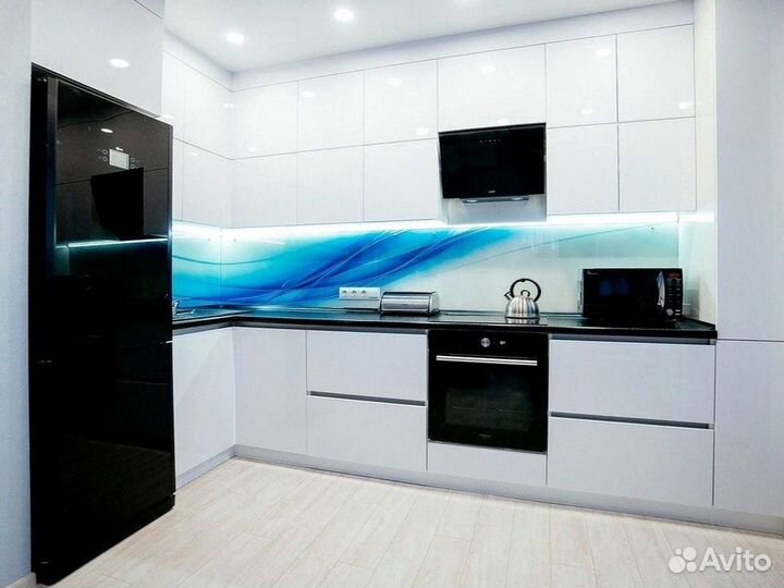 Кухонный гарнитур любой сложности