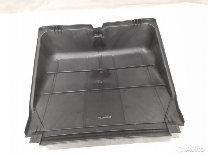 Крышка ящика акб mercedes Actros Axor