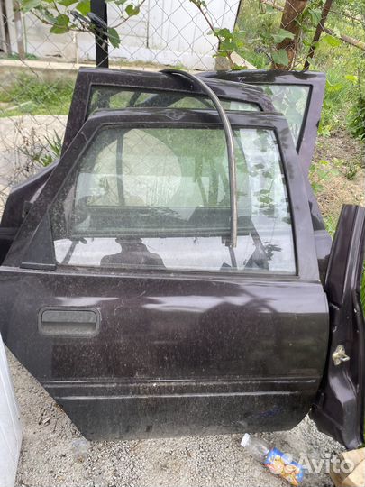 Двери Opel vectra а