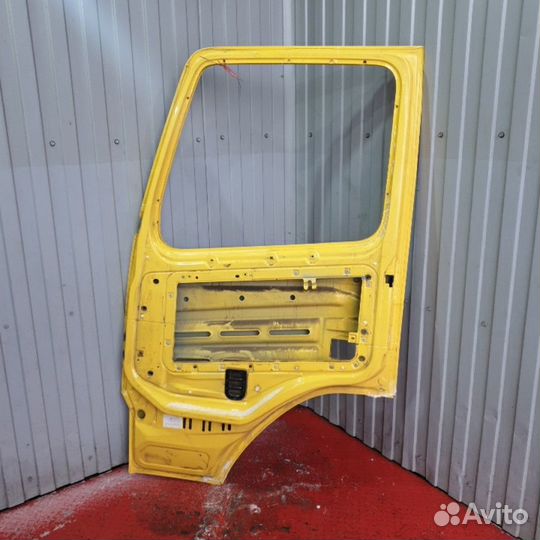 Дверь правая Volvo FM 20360551