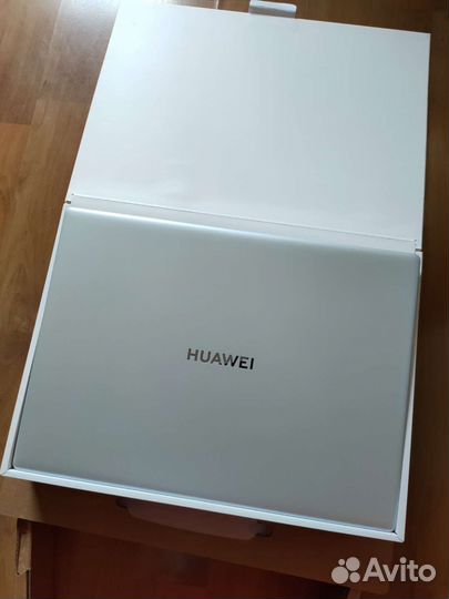 Huawei matebook X EUL-W19P