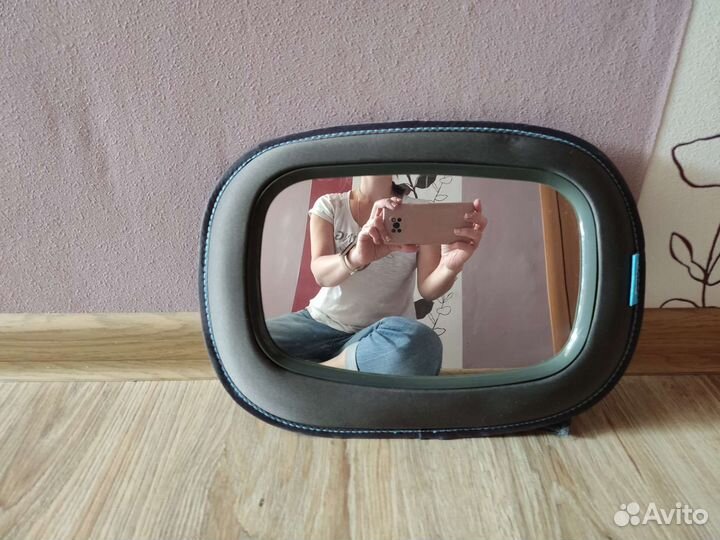 Зеркало для контроля за ребенком munchkin