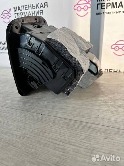 Бардачок BMW M5 F90 G30 2017 51456997929