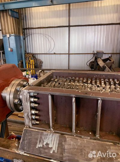 Шредеры для переработки пластика, резины, дерева