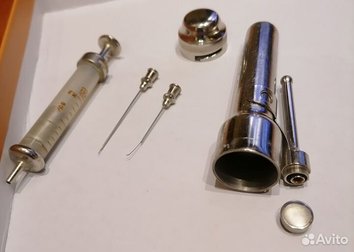 Футляр-стерилизатор для шприца карманный-СССР