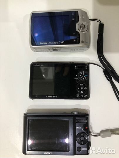 Компактный фотоаппарат