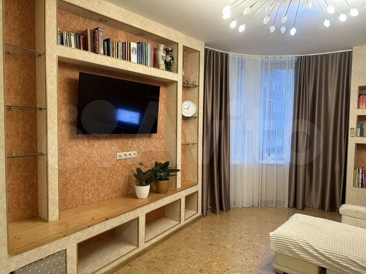 3-к. квартира, 85,5 м², 21/25 эт.