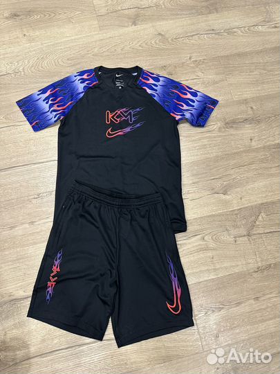 Футбольная форма