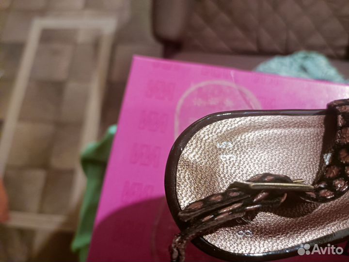 Босоножки женские 35 размер
