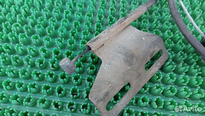 Трос педали газа Mitsubishi Lancer 9