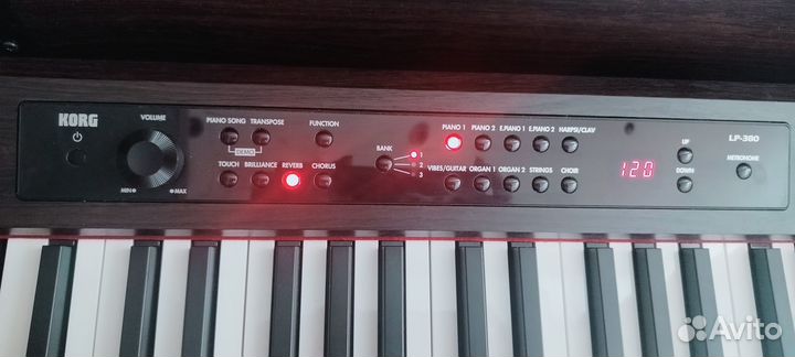 Цифровое пианино Korg lp-380 RW U