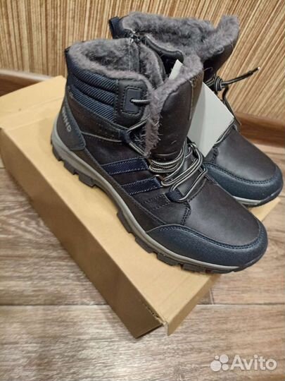 Ботинки зимние новые