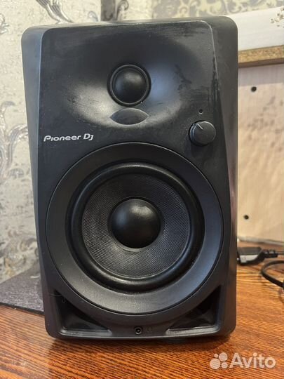 Акустические колонки студийные Pioneer DM-40