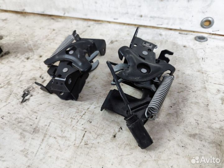 Замок капота BMW 1 F20