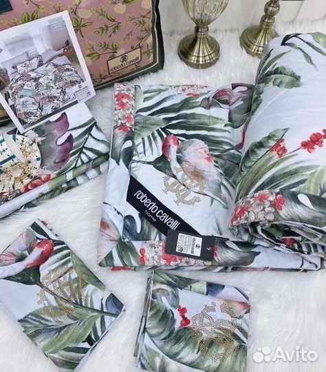 Постельное белье с одеялом Victoria secret евро