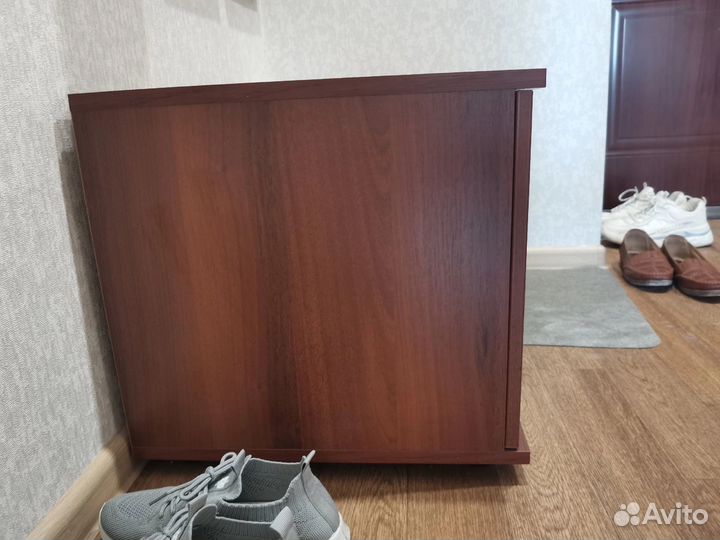 Тумба в прихожую