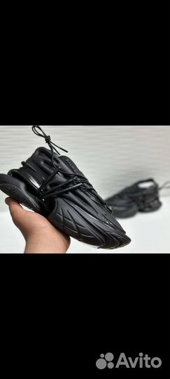 Кроссовки мужские 40 размер новые