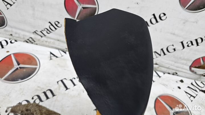 Накладка под рулем Mercedes-Benz E-Class W124