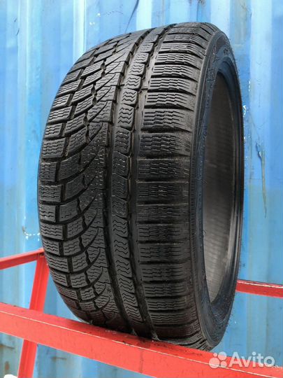 Nokian Tyres WR A4 235/40 R18