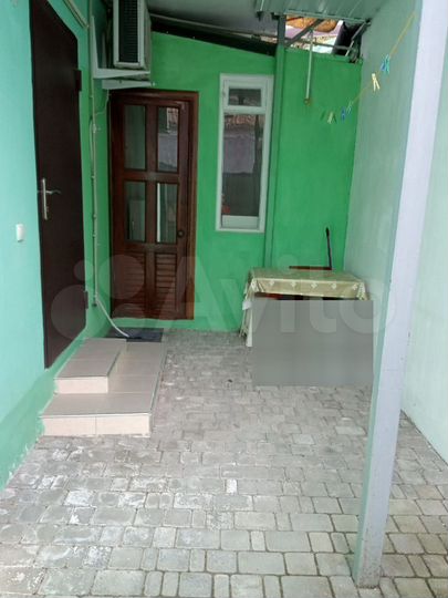 Комната 24 м² в 1-к., 1/2 эт.