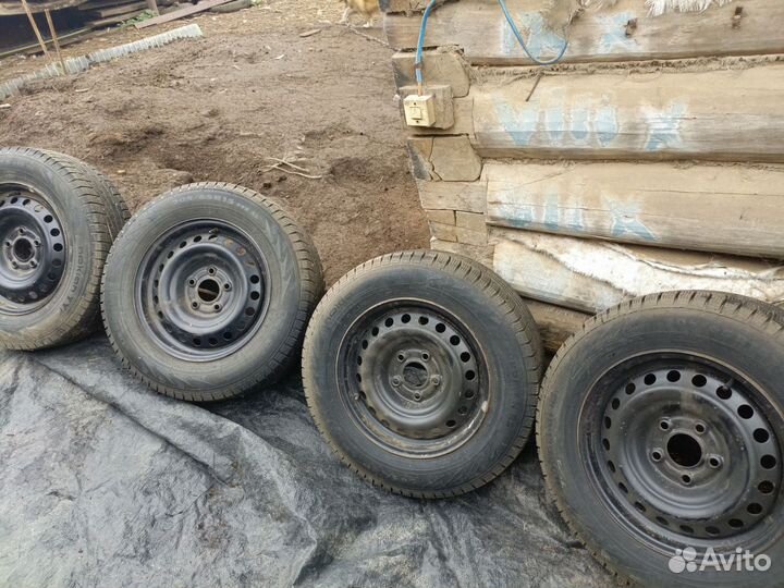 Nokian Tyres Nordman RS 205/65 R15 93T