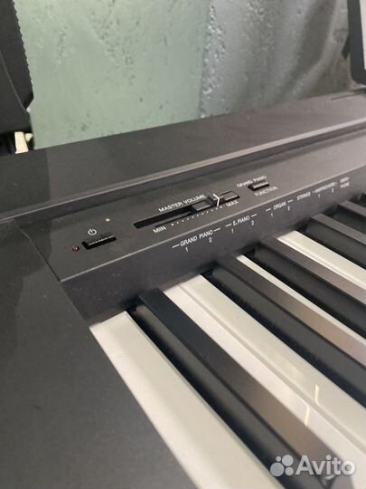 Yamaha P-45B Цифровое пианино