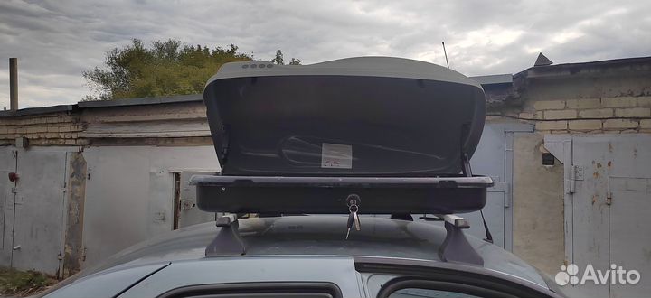 Автобокс на крышу Рено Логан