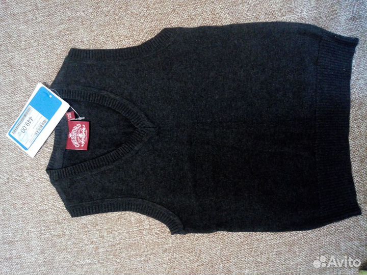 Жилет новый