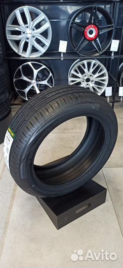 Westlake Zuper Eco Z-107 265/35 R18