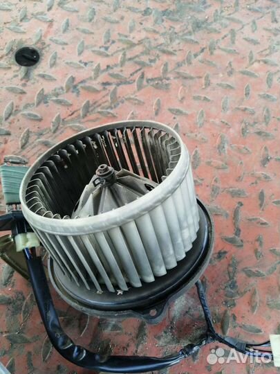 Моторчик печки Geely Mk