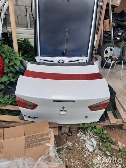 Крышка багажника Mitsubishi Lancer X 2009г