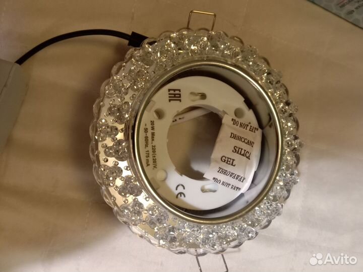 Встраиваемый светодиодный светильник