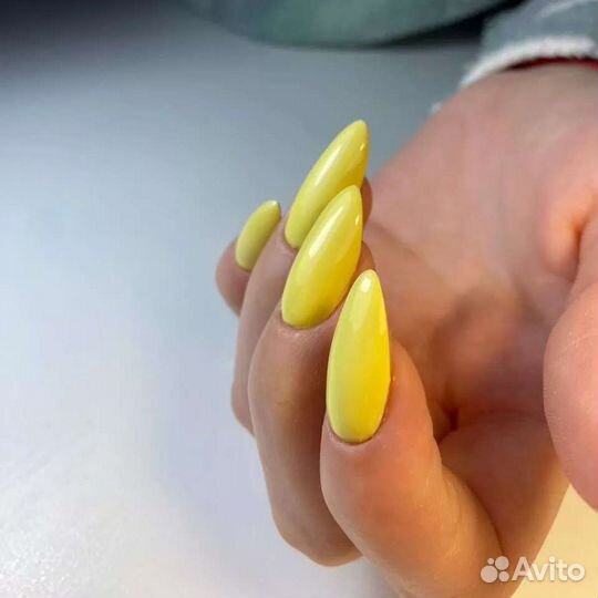 Маникюр и педикюр