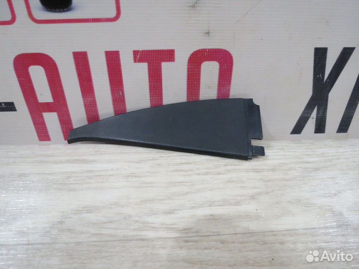 Накладка двери задняя левая Лада Гранта