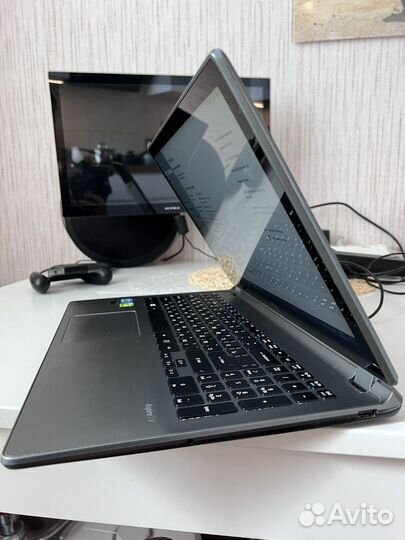 Acer v5 572pg