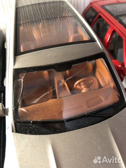 Машинки металлические