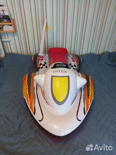 Угрушка надувная для плавания,скутер, intex