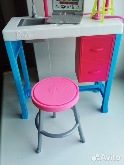 Барби лаборатория