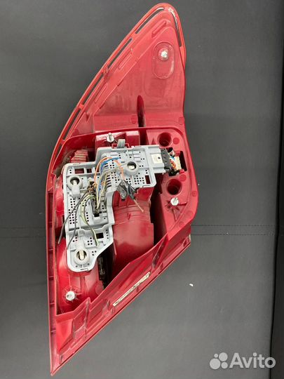 Фонарь задний правый Mercedes-Benz W204 Coupe